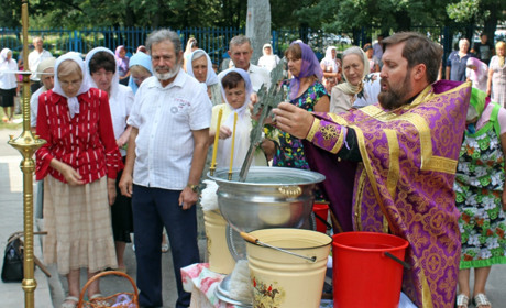 Солодке свято: як віряни Петропавлівщини Медовий Спас відзначили
