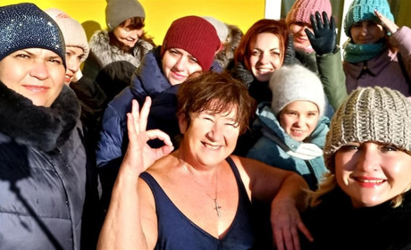 Як скадовчани купалися на Водохреща: підбірка із соцмереж