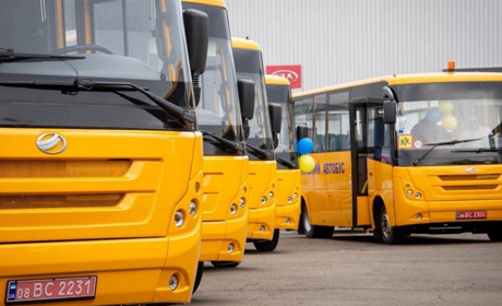 Нові інклюзивні шкільні автобуси отримали громади Ізмаїльського району