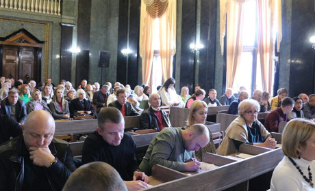 Дрогобицька міськрада звернулась до ЛОВА та АМКУ, бо перевізники хочуть знову підняти тарифи