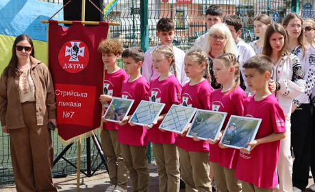 У Стрию відкрили меморіальну дошку загиблому пілоту 7 бригади тактичної авіації