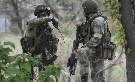 Обіцяли взяти Херсон, а перекидають війська на Донбас: ситуація в області