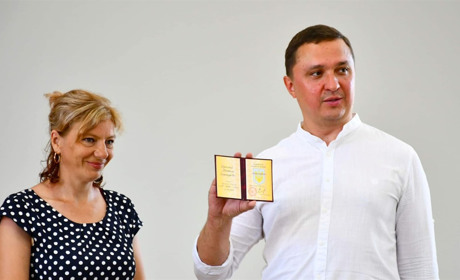 Мешканка села Переяслівка удостоєна звання «Мати-героїня»!