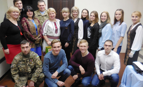 Музей запросив на зустріч волонтерів – людей доброї волі