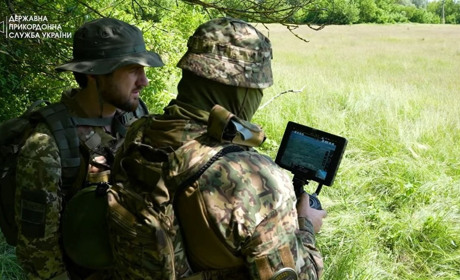 До чого готуються росіяни на кордоні з Сумщиною: прикордонники показали, що відбувається