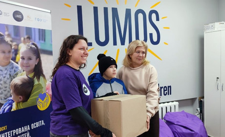 Шосткинські діти отримали освітні набори