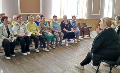 Коли пісня стає зброєю: Народний хор «Калинонька» з Шостки підкорює міжнародні сцени