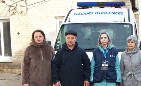 Благодійний фонд надав карету швидкої Шевченківській громаді