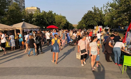 На аукціоні в Южному продали справжній херсонський кавун (ФОТО)