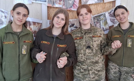 У переяславському ліцеї "Патріот" провели благодійну акцію на підтримку притулку "Кіт у чоботях"