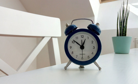 Перехід на зимовий час у 2020: коли сватівчани переводитимуть стрілки годинників на годину назад