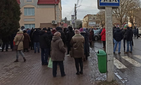 В Барі відбулася мирна акція проти підвищення тарифів: що вирішили 