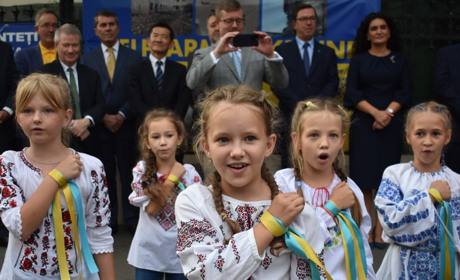 Фоторепортаж: День Незалежності України відзначили в Бухаресті під гаслом #StandWithUkraine