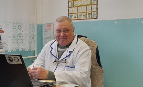 Валерій Леонгард: 52 роки в медицині, майже пів століття – в Кодимській лікарні