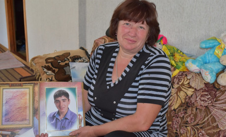 Три корови допомагають вижити в селі. Історія мешканки Виповзок