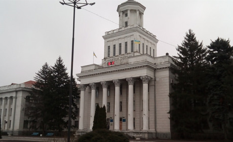 Гроші – тільки для чиновників