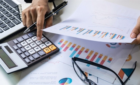 Скільки «коштують» чиновники у Мелітопольському районі?