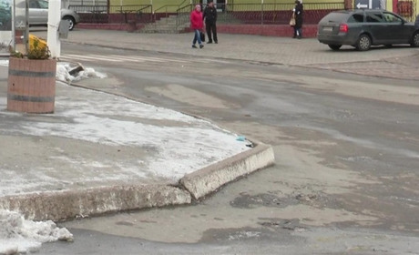 У Городку рух по центральній вулиці буде перекрито. Де саме та скільки часу
