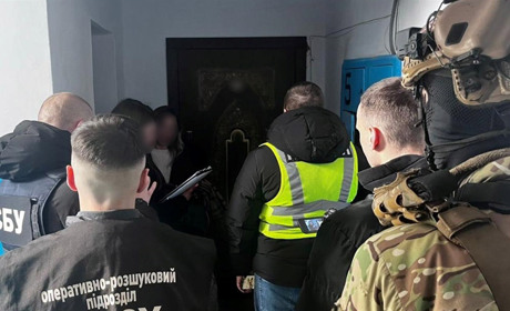 На Хмельниччині судитимуть організаторів незаконного переправлення чоловіків за кордон