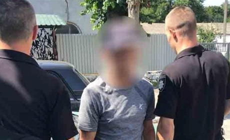 Під час суперечки встромив у груди викрутку: поліція спіймала зловмисника