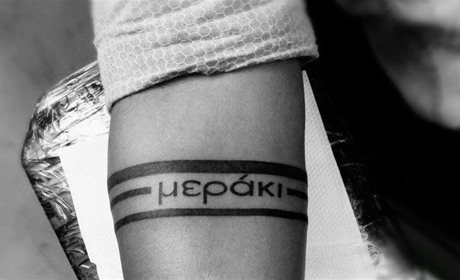 Чому татуювання іноземними мовами такі популярні