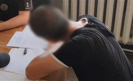 Викрав гроші з картки своєї бабусі: поліцейські повідомили про підозру 39-річному жовтоводцю