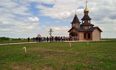 Долинська знову прощатиметься з Героєм