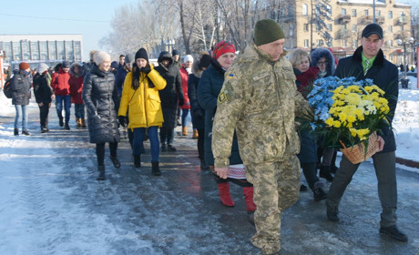 Покровськ згадував події вікової давнини