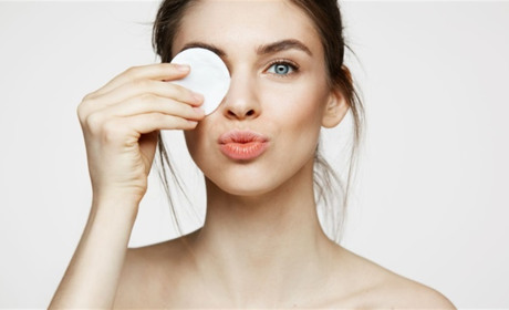 Як забезпечити глибоке, але делікатне очищення шкіри: базові правила догляду