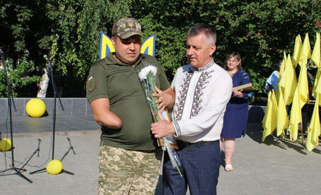 «Війна не ставить життя на паузу,» - переконаний житель селища Захарівка В’ячеслав Блащук