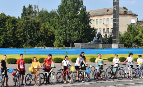 Під прапором Незалежності пройшли два велопробіги на Сірогозщині