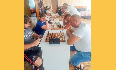 У Кагарлику пройшов турнір до Міжнародного дня шахів