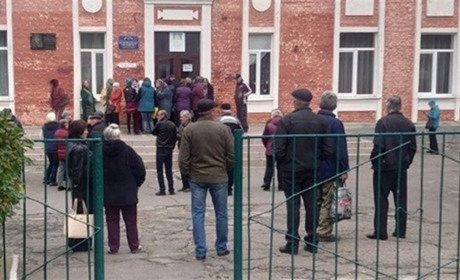 З міркувань безпеки гуманітарку 23 і 24 лютого не видаватимуть — виконком Первомайської міськради