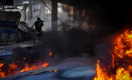 Внаслідок ракетного обстрілу Одещини є "прильоти" та постраждалі (ФОТО)