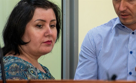 Держзрадницю Олену Третяк судитимуть в Красноградському райсуді, а її спільників оголосили в розшук
