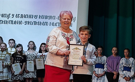 У Дмитрівці пройшло свято “Золотий олімп”: кого нагородили