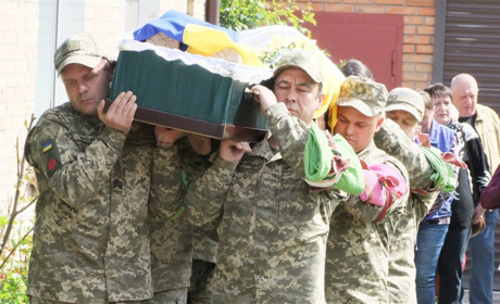 У Кагарлику попрощалися з воїном Юрієм Семененком, який загинув на Херсонщині