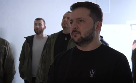 Володимир Зеленський разом з міністром оборони неочікувано відвідали Херсон
