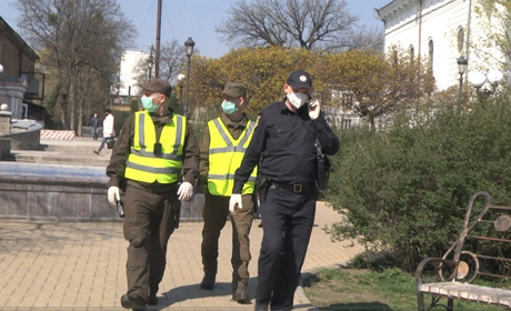 Патрулювати Умань правоохоронцям допомагає Національна гвардія 