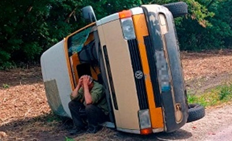 ДТП на Менщині: Volkswagen Transporter зіткнувся з Opel VIVARO