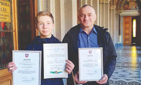 Учень Кіцманської художньої школи — серед переможців міжнародного мистецького конкурсу