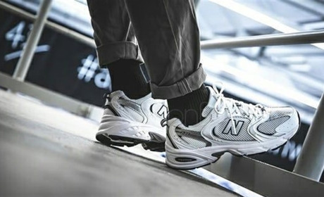 Чоловічі кросівки New Balance для спорту чи стилю? Обираємо між performance і lifestyle серіями