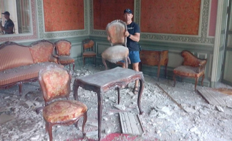 Біляївські вчителі долучилися до ліквідації наслідків обстрілів Будинку вчених в Одесі