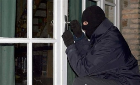 У Новограді парубка засудили до 7 років позбавлення волі за грабіж сусідки