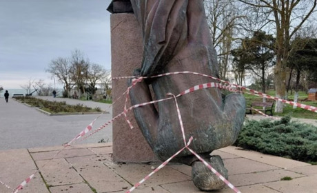 Знакова прикмета: у Криму впав пам'ятник Леніну