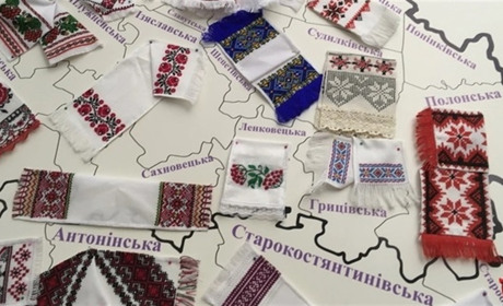 У області створили карту із рушників: майстрині вишивали маленькі копії українського символу