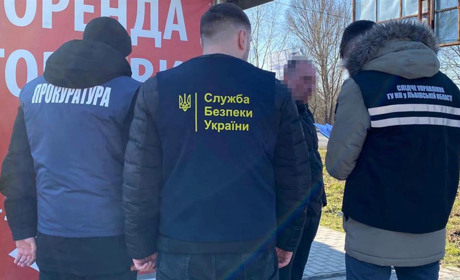Дрогобичанин продавав підроблені документи для перетину кордону: як роблять бізнес на ухилянтах