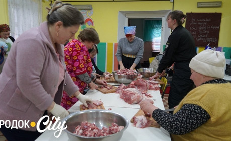 Понад 500 порцій домашньої їжі приготували для військових у Городоцькому ліцеї №1
