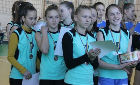 Волейболістки зі Жмеринки вибороли бронзу на чемпіонату обласної дитячої ліги з волейболу
