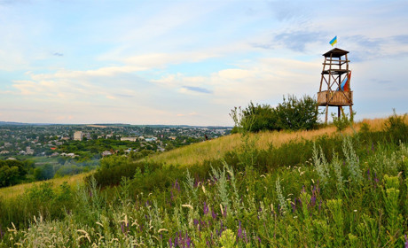 Гра: Скільки кілометрів від Сватового до Парижа
